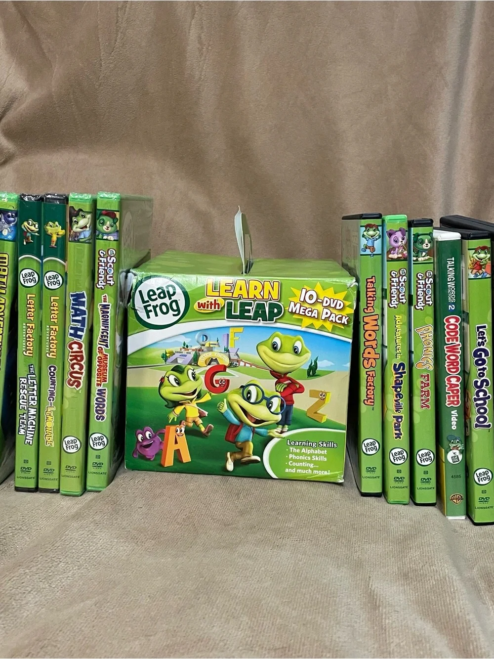 LeapFrog Learn with Leap 10-DVD Mega Pack - Green with 2 additional dvd